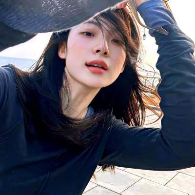 达纳·卡维：六十岁的直白男